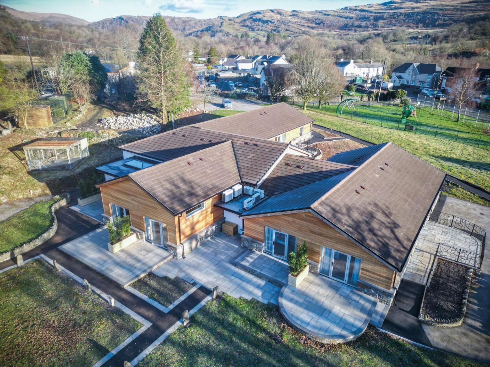 Suite 5 - Sleeping Giant Hotel - Pen Y Cae Inn Brecon Exterior photo